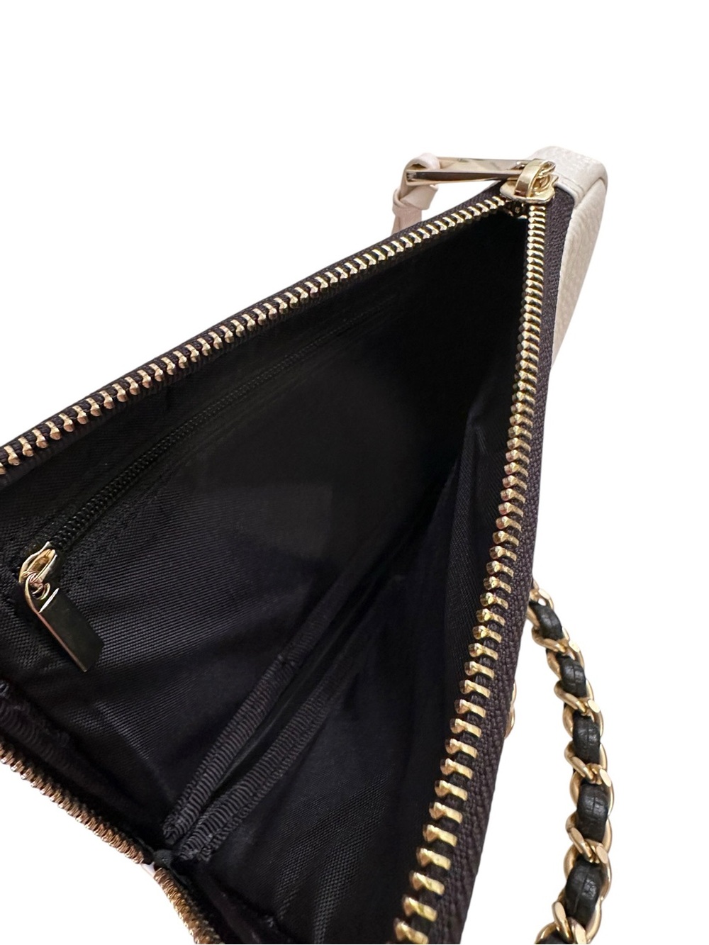 Bandolier Pebbled Leather Expanded Zip Pouch Ivory and Gold with Chain Strap - Picture 8 of 11